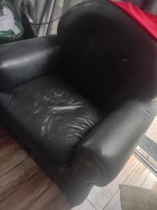 Vendo juego de sillones de 3 cuerpos