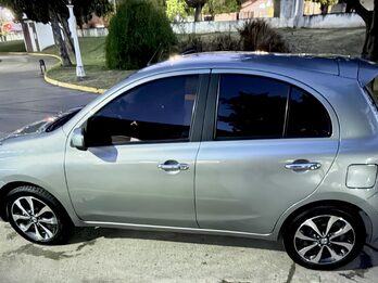 Nissan March Advance Mediatech Automático
