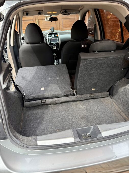 Nissan March Advance Mediatech Automático