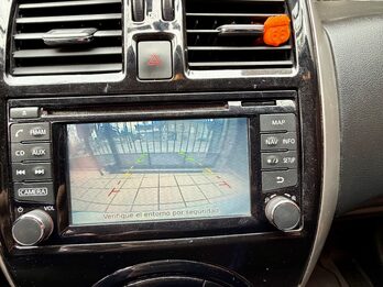 Nissan March Advance Mediatech Automático