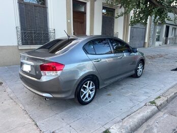 HONDA CITY 1.5 EX-L AT 2010