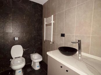 Alquiler Departamento 2 Dormitorios  Premium con cochera Zona Parque