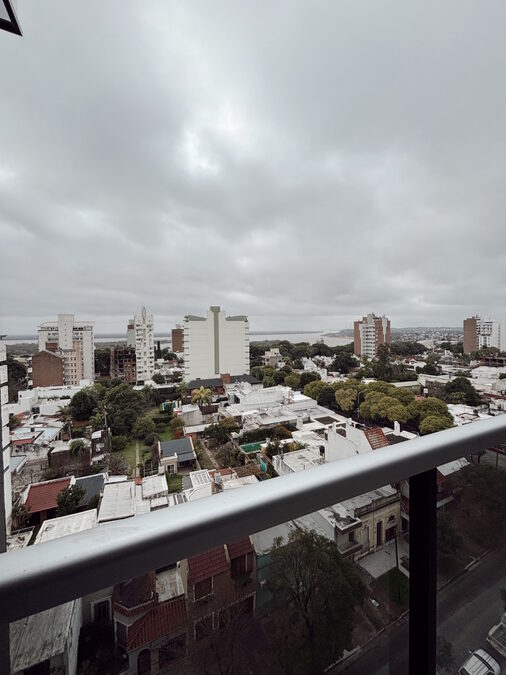 Alquiler Departamento 2 Dormitorios  Premium con cochera Zona Parque