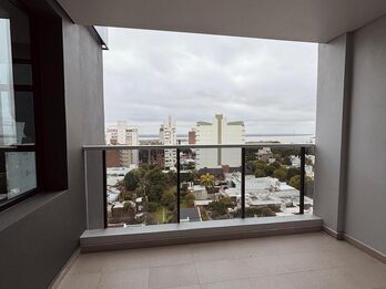 Alquiler Departamento 2 Dormitorios  Premium con cochera Zona Parque