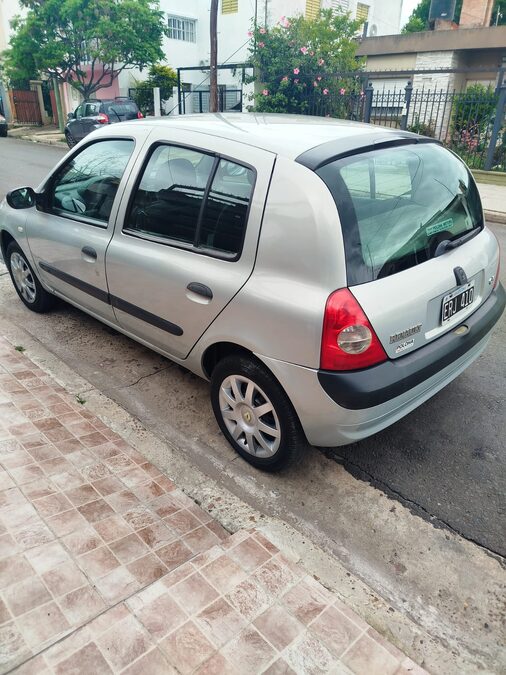 VENDO RENAULT CLIO 2
