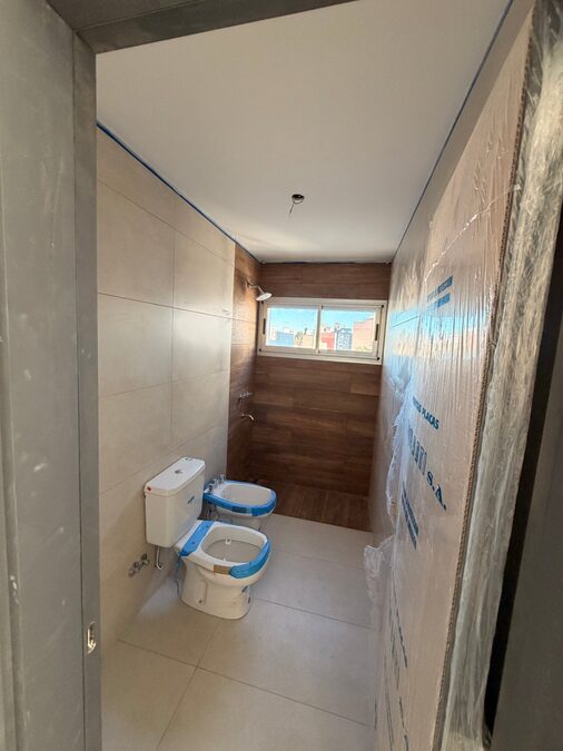 DEPARTAMENTO A ESTRENAR CON COCHERA