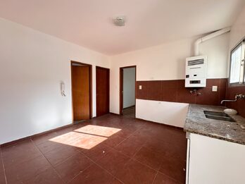 ✅ALQUILO DEPTO 3 DOR. 2 BAÑOS, TERRAZA. ZONA CENTRO $900.000 🔥