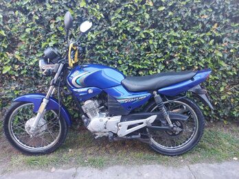 YAMAHA YBR 125