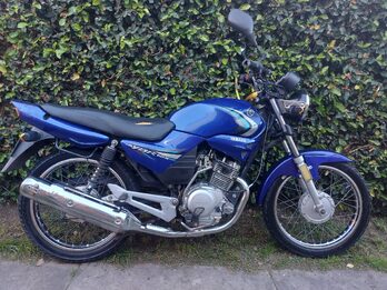 YAMAHA YBR 125