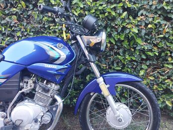 YAMAHA YBR 125