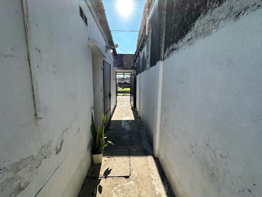 CASA EN VENTA ZONA ESC HOGAR. JOSE RAMOS 1632