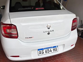 Renault Logan Life 2024