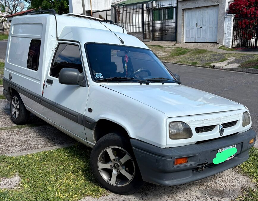 Vendo Renault express 1.9 mod 96!!!