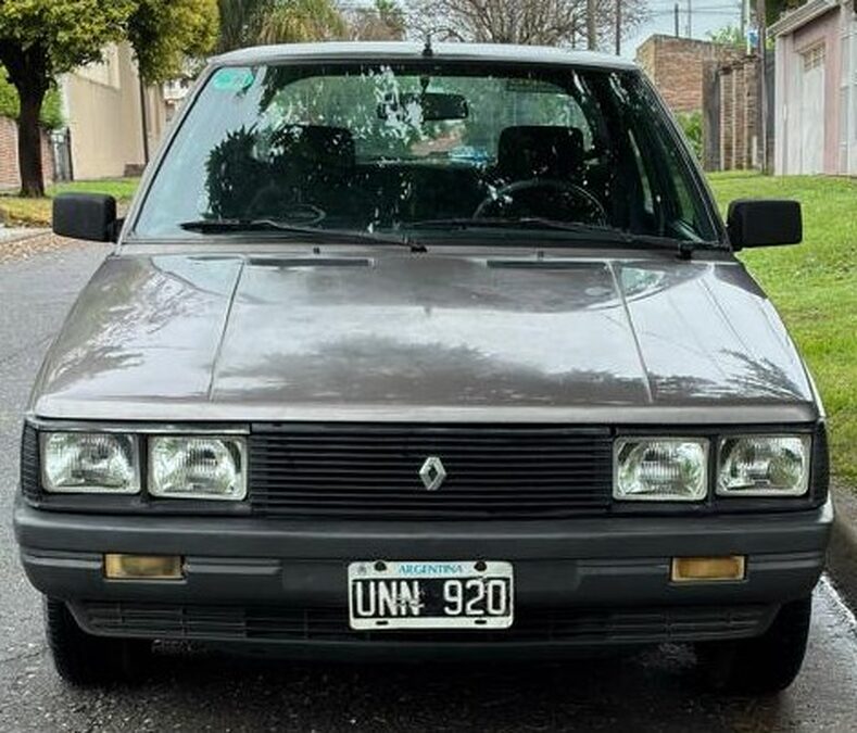 Liquido Renault 11 TS muy bueno