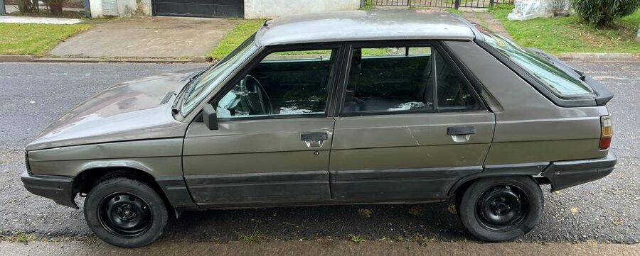 Liquido Renault 11 TS muy bueno
