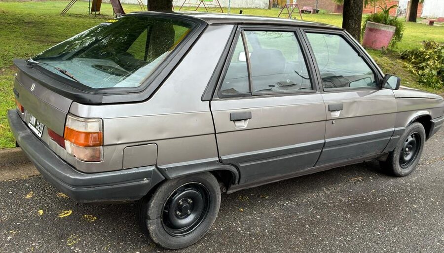 Liquido Renault 11 TS muy bueno