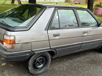 Liquido Renault 11 TS muy bueno