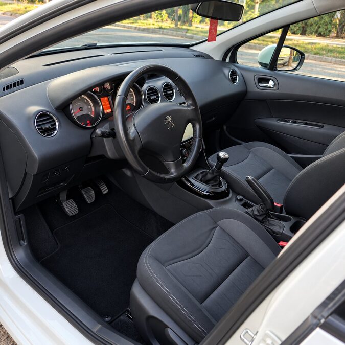 PEUGEOT 408 1.6 ALLURE VTi  16v - AÑO 2.017