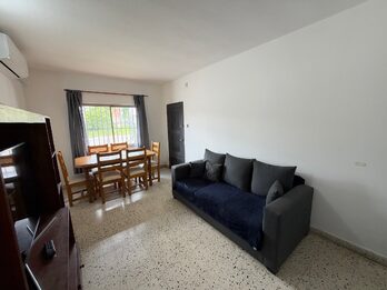 CASA 2 DORMITORIOS CON PATIO BARRIO LOS GOBERNADORES