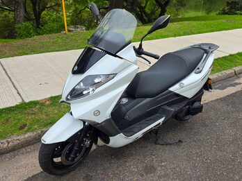 SCOOTER BENELLI ZAFFERANO 250 MOD 2018 TITULAR AL DIA