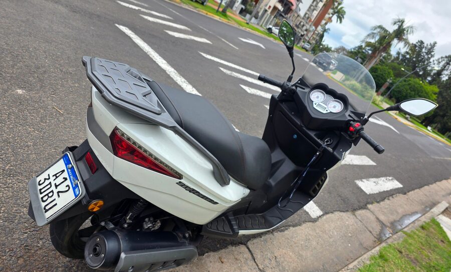 SCOOTER BENELLI ZAFFERANO 250 MOD 2018 TITULAR AL DIA