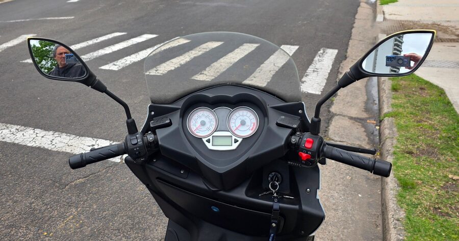 SCOOTER BENELLI ZAFFERANO 250 MOD 2018 TITULAR AL DIA