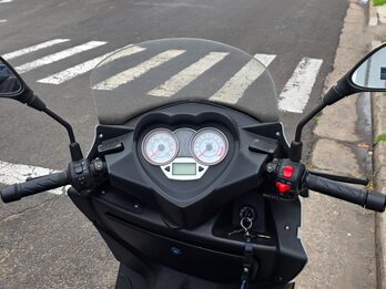 SCOOTER BENELLI ZAFFERANO 250 MOD 2018 TITULAR AL DIA