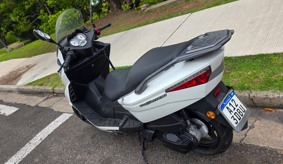SCOOTER BENELLI ZAFFERANO 250 MOD 2018 TITULAR AL DIA