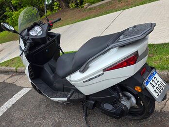 SCOOTER BENELLI ZAFFERANO 250 MOD 2018 TITULAR AL DIA