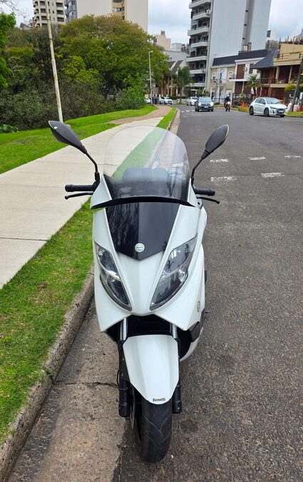 SCOOTER BENELLI ZAFFERANO 250 MOD 2018 TITULAR AL DIA
