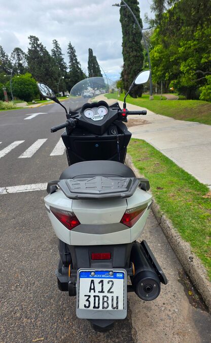 SCOOTER BENELLI ZAFFERANO 250 MOD 2018 TITULAR AL DIA
