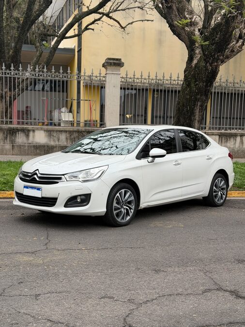 VENDO C4 LOUNGE 2019