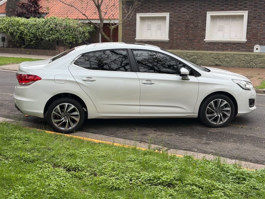 VENDO C4 LOUNGE 2019