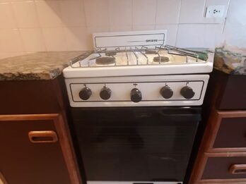 ALQUILER. DEPARTAMENTO 2 DORMITORIOS CON.COCHERA 700.000,00 ARS