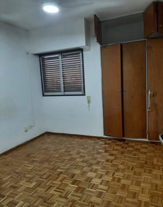 ALQUILER. DEPARTAMENTO 2 DORMITORIOS CON.COCHERA 700.000,00 ARS