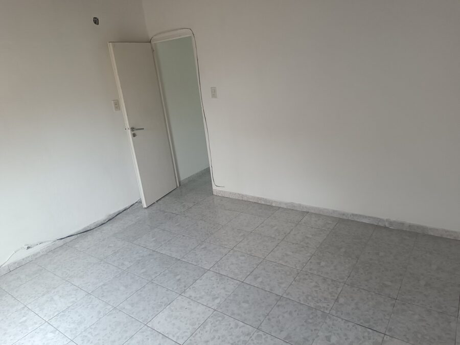 Se alquila excelente casa (z/Santuario La Loma)