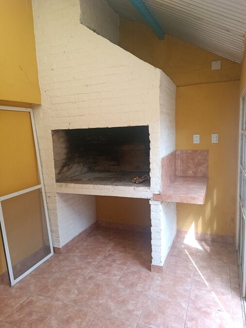 Se alquila excelente casa (z/Santuario La Loma)
