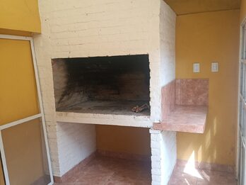 Se alquila excelente casa (z/Santuario La Loma)