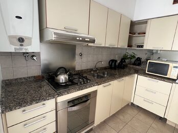 DEPARTAMENTO CÉNTRICO CALLE TUCUMÁN