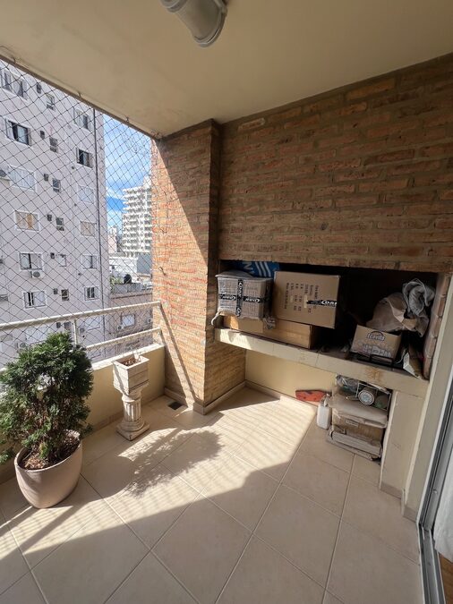 DEPARTAMENTO CÉNTRICO CALLE TUCUMÁN