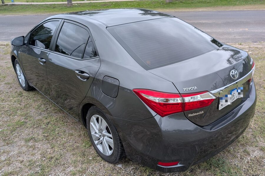 TOYOTA COROLLA 2016