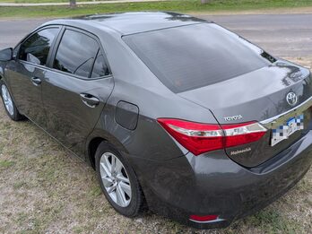 TOYOTA COROLLA 2016