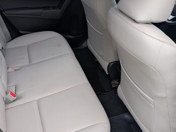 TOYOTA COROLLA 2016