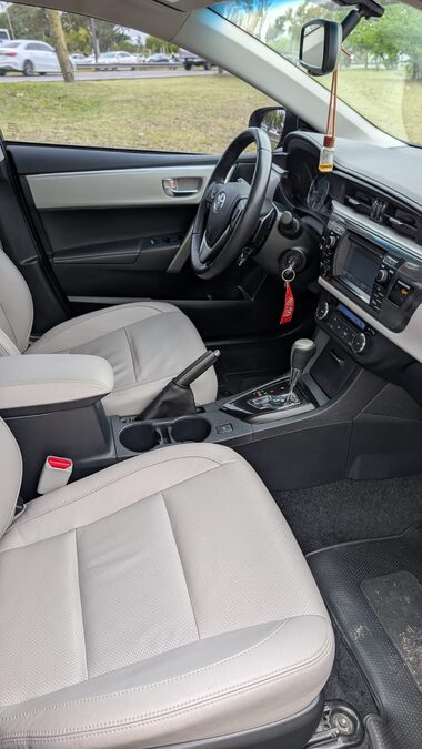 TOYOTA COROLLA 2016