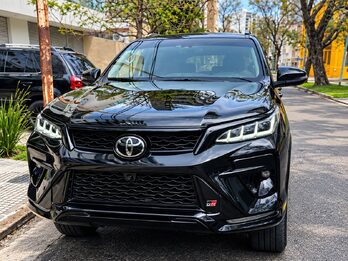 TOYOTA SW4 GR-S 2.8 TDI 4x4 6AT 7AS  - AÑO 2.022