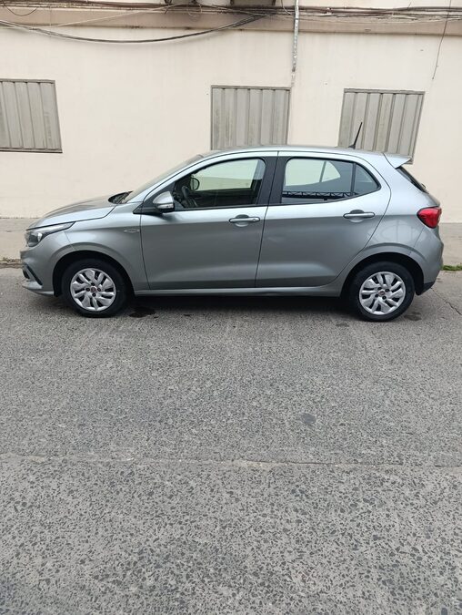 Vendo / Permuto inmaculado Fiat Argo 2018 - 70.000kms