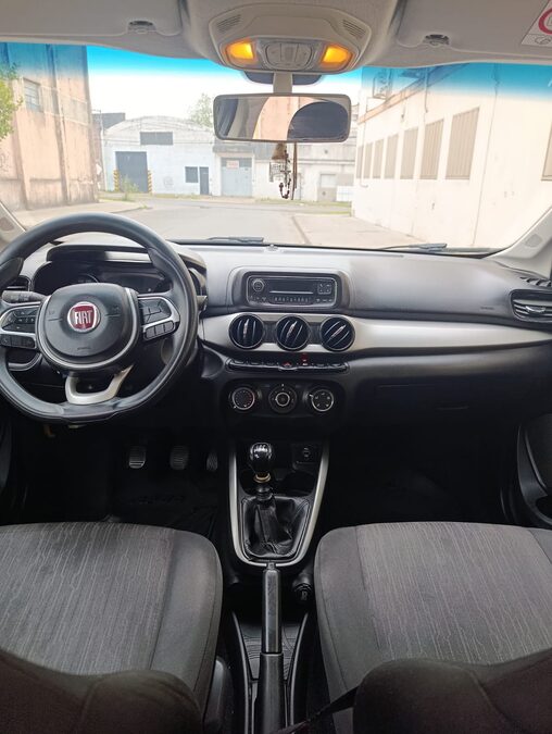 Vendo / Permuto inmaculado Fiat Argo 2018 - 70.000kms