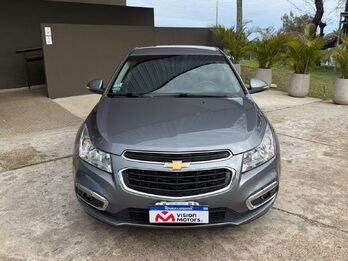 CHEVROLET  CRUZE 1.8 5 PTAS LT. Recibo vehículo menor y mayor valor