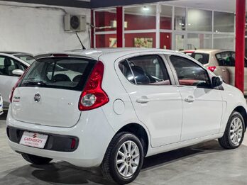 Fiat Palio Attractive 2014