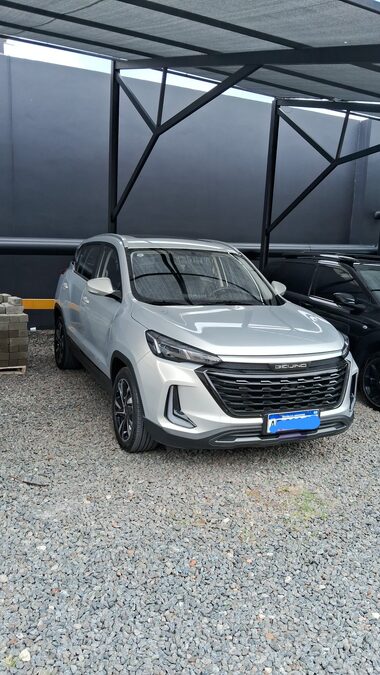 Particular vende Suv Baic X35 luxury AT año 2023